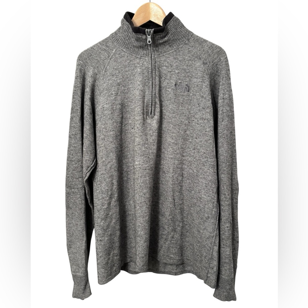 The North Face Wool Sweater Men’s Medium Heather Gray Quarter Zip